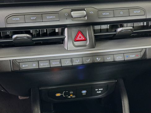 Used 2025 Kia K4 LXS image 23