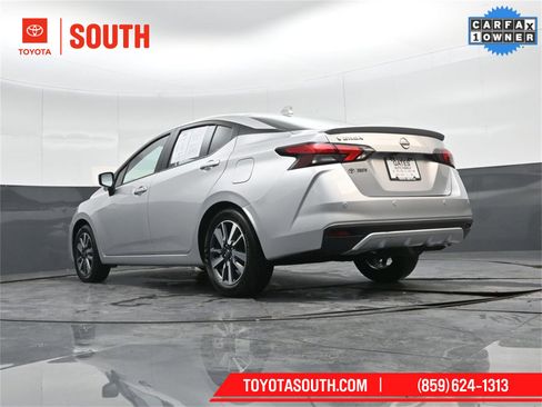 Used 2025 Nissan Versa SV image 36