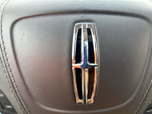 Used 2017 Lincoln MKZ Reserve w/ Climate Package image 21