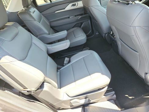 New 2026 Ford Explorer Active w/ Active Comfort Package AWD/4WD image 29