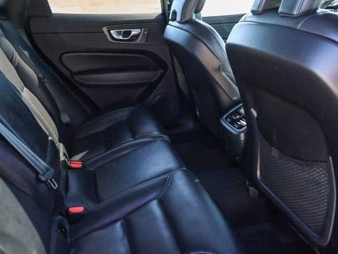 Used 2023 Volvo XC60 B5 Ultimate w/ Climate Package image 14