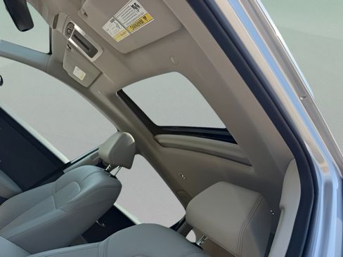 Certified 2024 Honda HR-V EX-L image 29