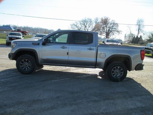 New 2026 GMC Sierra 1500 AT4X image 9