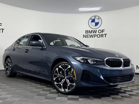 New 2026 BMW 330i xDrive Sedan w/ Premium Package AWD/4WD image 3