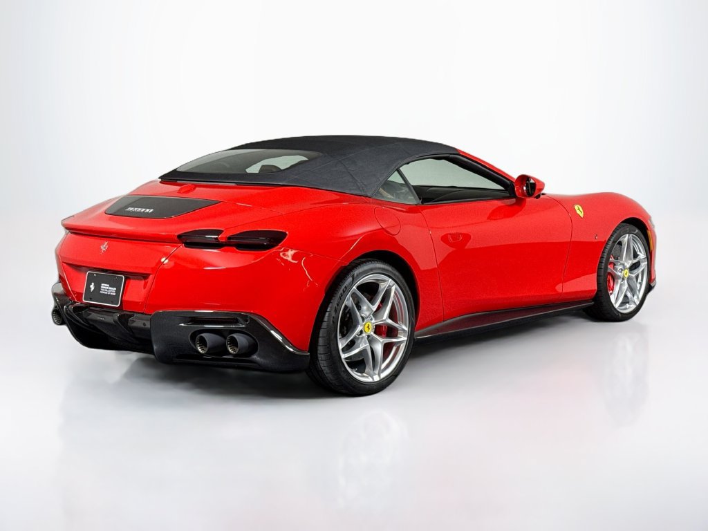 Certified 2025 Ferrari Roma Spider RWD image 9