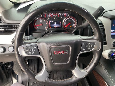 Used 2016 GMC Yukon SLE w/ Convenience Package image 11