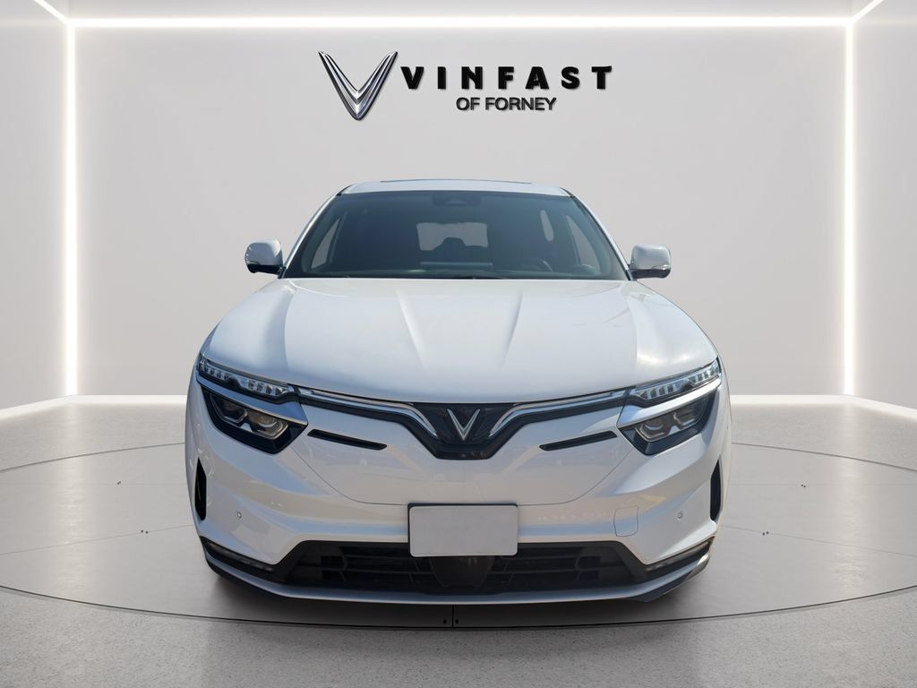 Used 2023 VinFast VF 8 Plus AWD/4WD image 5