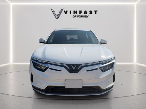 Used 2023 VinFast VF 8 Plus AWD/4WD image 5