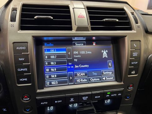 Used 2014 Lexus GX 460 460 image 24