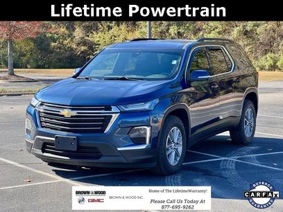 Used 2023 Chevrolet Traverse LT