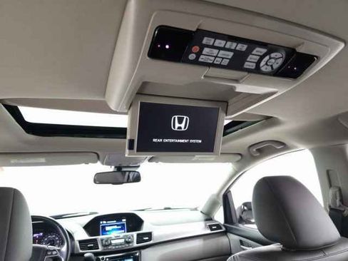 Used 2017 Honda Odyssey EX-L image 29