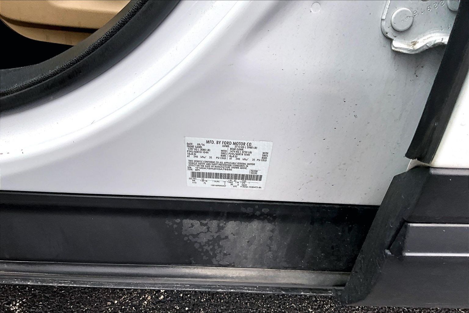 Used 2017 Ford Explorer FWD image 5