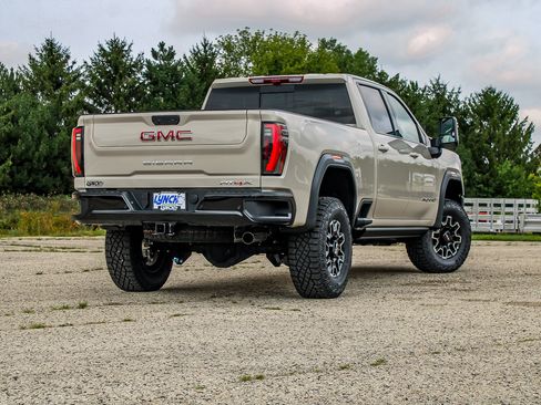 New 2026 GMC Sierra 2500 AT4X AWD/4WD image 9