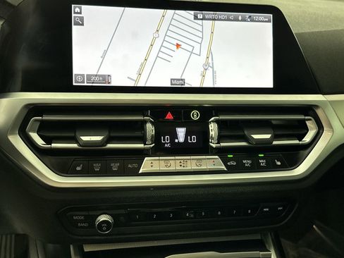 Used 2019 BMW 330i xDrive Sedan w/ Convenience Package AWD/4WD image 21