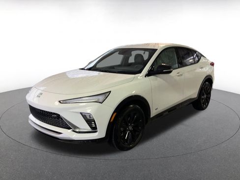 Used 2025 Buick Envista Sport Touring image 6