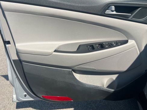Used 2018 Hyundai Tucson SEL image 8