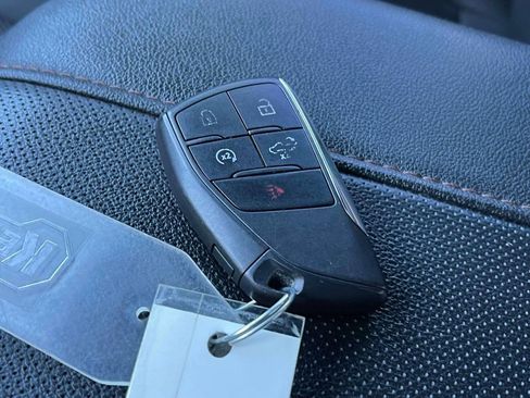 Used 2023 GMC Sierra 1500 AT4 w/ AT4 Premium Package image 39