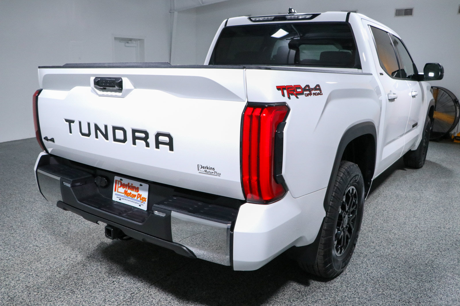 Used 2023 Toyota Tundra SR5 w/ TRD Off-Road Premium Package AWD/4WD image 7