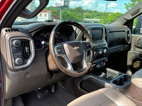 Used 2020 Chevrolet Silverado 2500 LTZ w/ LTZ Convenience Package AWD/4WD image 5