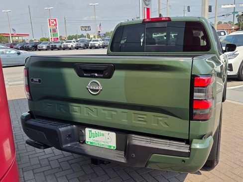 New 2026 Nissan Frontier SV w/ Tow Package RWD image 6