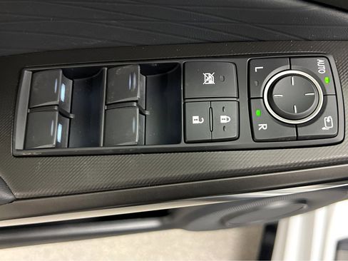 New 2025 Lexus IS 350 F Sport image 40