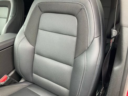 Used 2024 Chevrolet Equinox EV LT FWD image 17