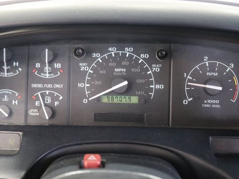 Used 1997 Ford F250 XLT image 78