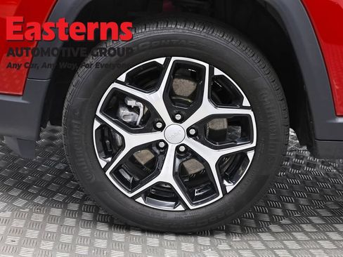 Used 2024 Jeep Compass Limited AWD/4WD image 31