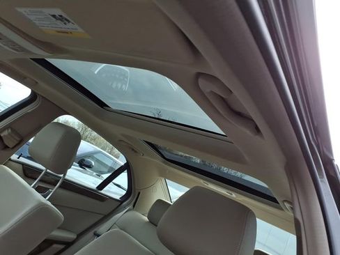 Used 2011 Mercedes-Benz E 350 4MATIC Sedan image 16