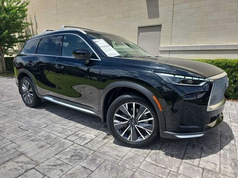 Certified 2026 INFINITI QX60 Luxe w/ Cargo Package FWD image 28