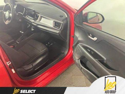 Used 2023 Kia Rio S FWD image 17