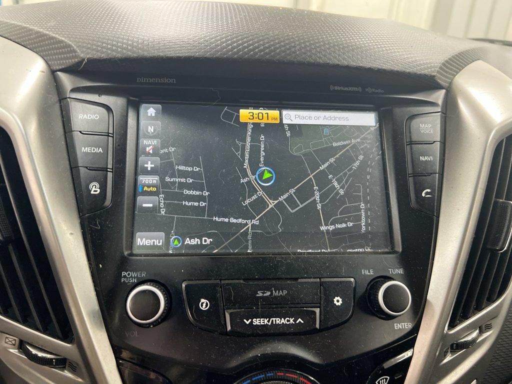 Used 2016 Hyundai Veloster w/ Option Group 03 FWD image 15