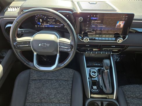 Used 2024 Chevrolet Colorado Z71 w/ Z71 Convenience Package 2 image 12