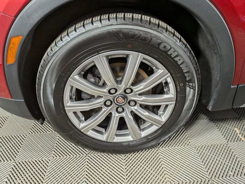 Used 2019 Cadillac XT4 Premium Luxury FWD image 38