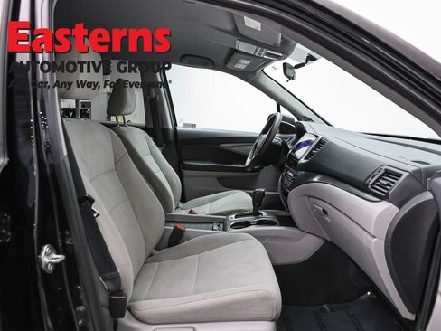 Used 2018 Honda Pilot EX image 23