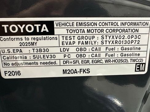 Used 2025 Toyota Corolla SE image 69