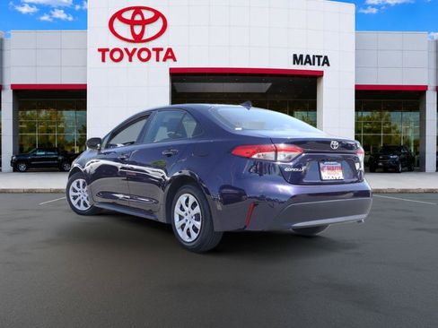 Certified 2025 Toyota Corolla LE FWD image 8