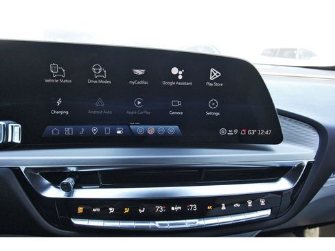 New 2026 Cadillac Lyriq Luxury image 15