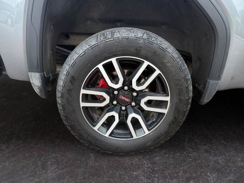 Used 2019 GMC Sierra 1500 AT4 w/ Driver Alert Package I AWD/4WD image 27