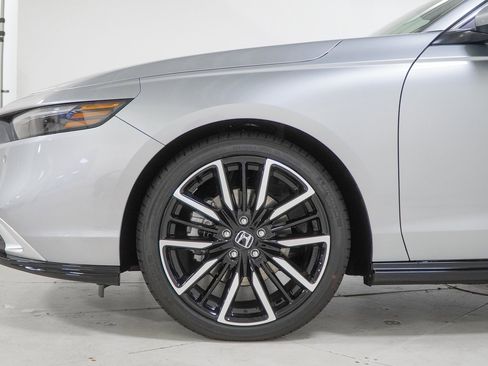 New 2025 Honda Accord Touring image 15