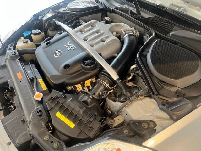 Used 2005 Nissan 350Z Grand Touring RWD image 24