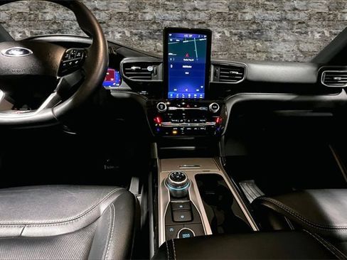 Used 2022 Ford Explorer ST w/ Equipment Group 401A image 7