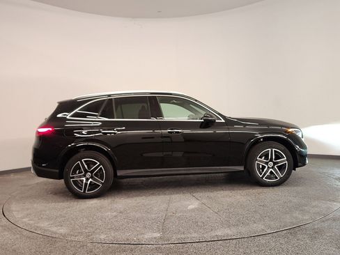 New 2026 Mercedes-Benz GLC 300 image 8