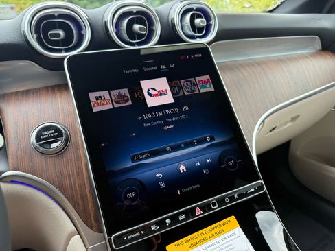 Used 2026 Mercedes-Benz GLC 350e 4MATIC image 15