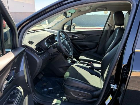 Used 2022 Buick Encore Preferred w/ Safety Package image 11