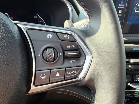 Certified 2025 Acura MDX w/ Advance Package image 14