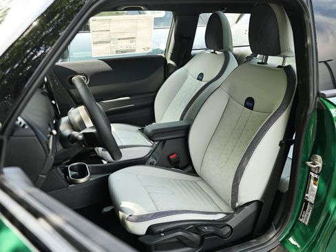 New 2026 MINI Cooper 2-Door Hardtop FWD image 20