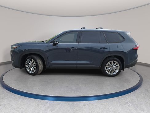 Used 2026 Toyota Grand Highlander Platinum AWD/4WD image 8