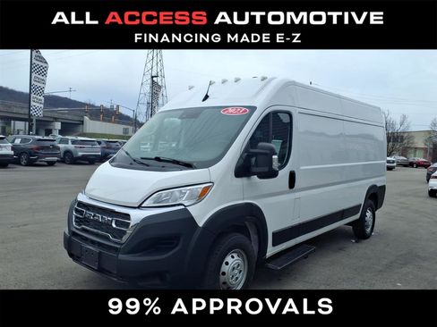 Used 2023 RAM ProMaster 2500 image 3