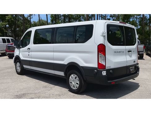 Used 2024 Ford Transit 350 XLT RWD image 7